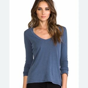 James Perse Size 2 ( medium) Women's Long Sleeve V-Neck Top in Blue